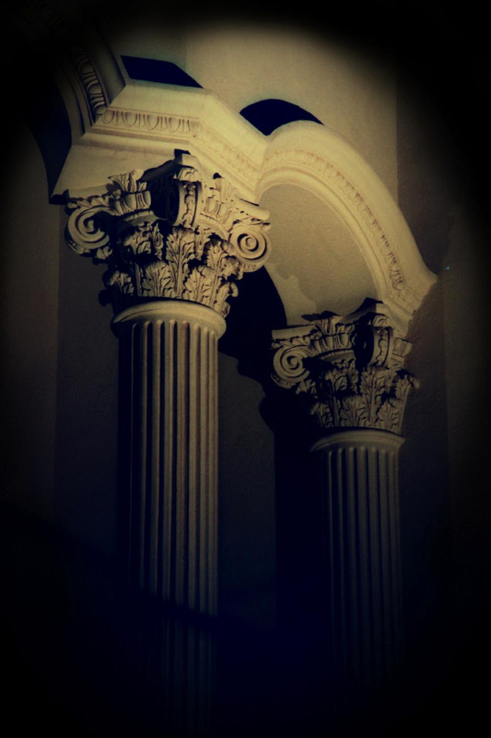 Main entrance column detail