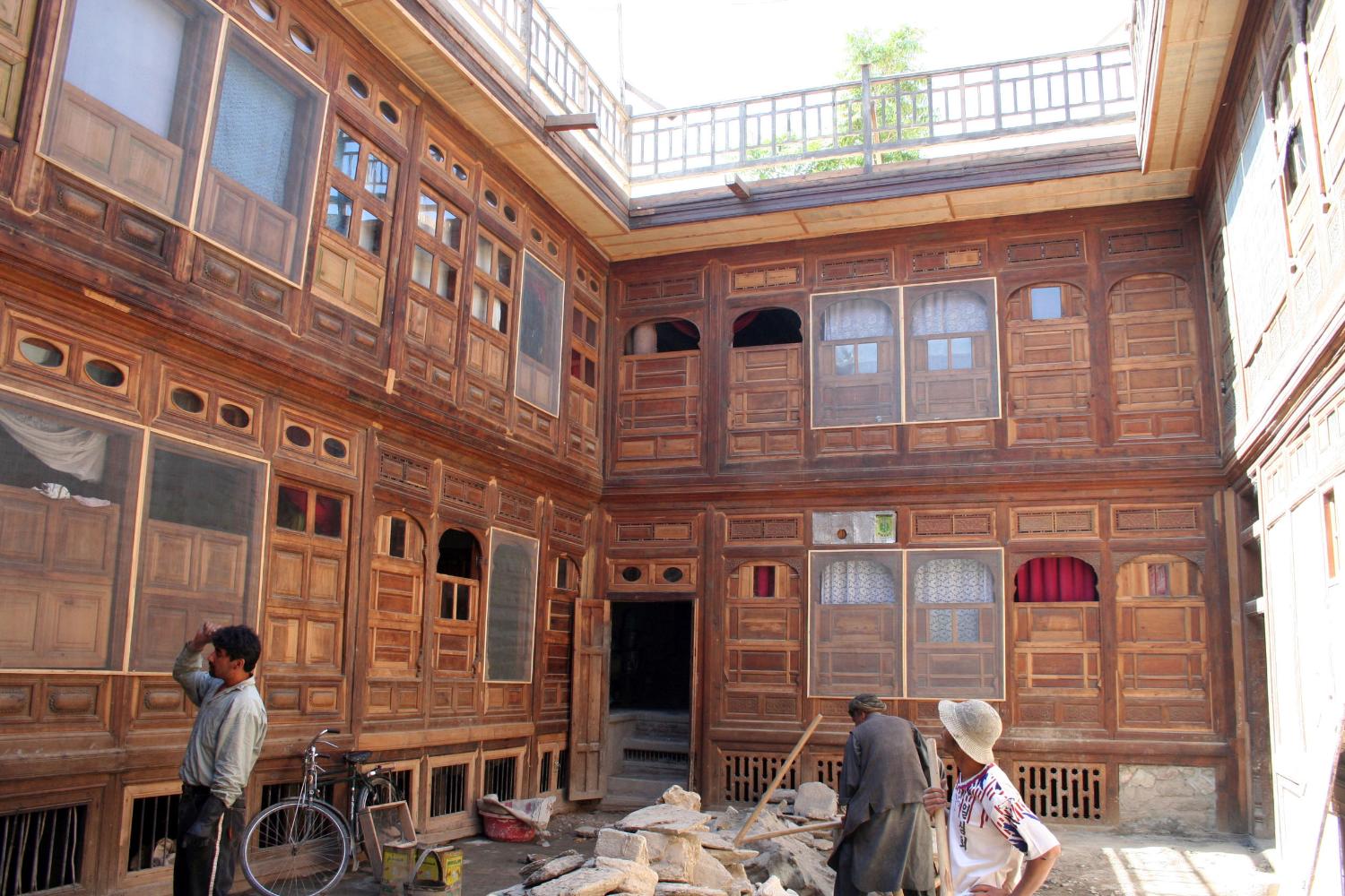 Restoration of Rambu House