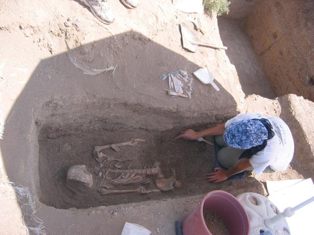 Skeleton found in one of the 40x40 foundation pits