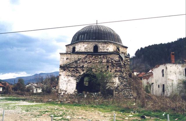 Mosque, entrance facade