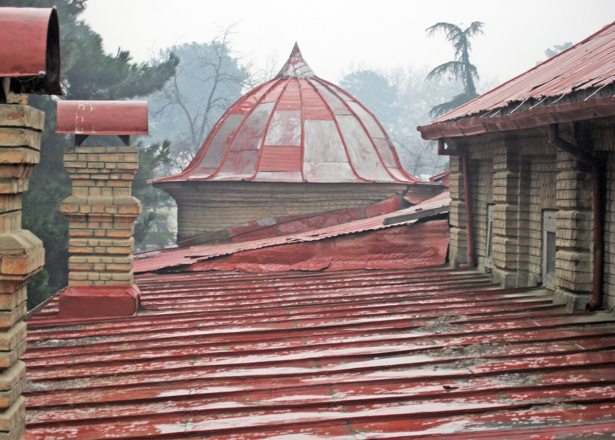 Rooftop cupola prior to restoration