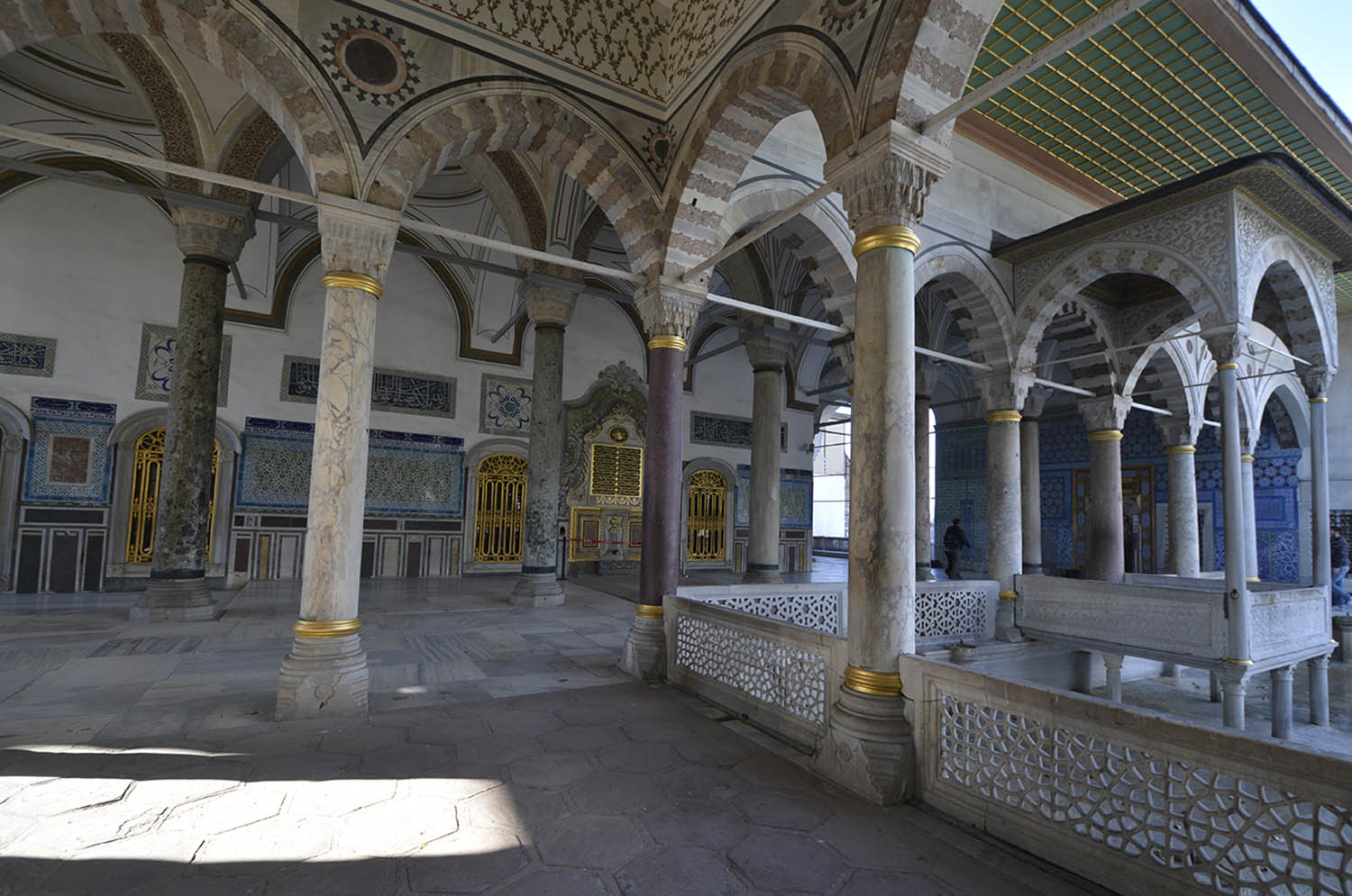 View from the Köşkü to the Circumcision Room (Sünnet Odası) in the Fourth Court.