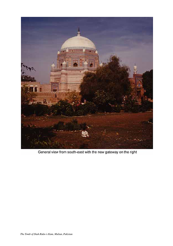 Photographs of Shah Rukn-I-'Alam Tomb Restoration